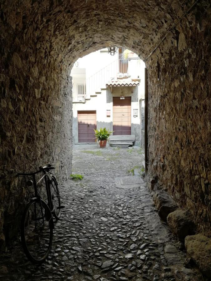 리에르나 L'Antico Borgo, Un Mix Di Storia E Romanticismo 빌라 외부 사진